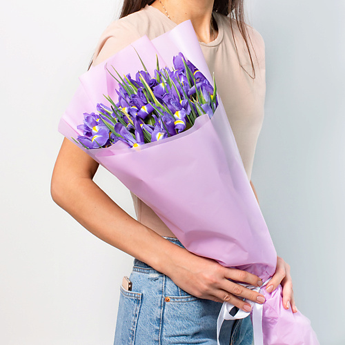 ЛЭТУАЛЬ FLOWERS Букет из ирисов 25 шт. лэтуаль flowers букет из космических орхидей и бордовых роз