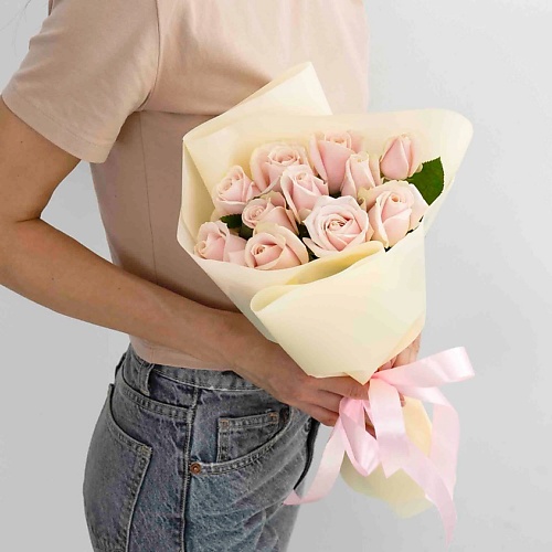 Букет живых цветов ЛЭТУАЛЬ FLOWERS Букет из нежных роз 11 шт. (40 см) букет роза 40 см 11 шт
