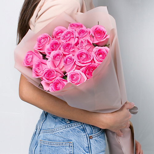 ЛЭТУАЛЬ FLOWERS Букет из розовых роз 19 шт. (40 см) лэтуаль flowers букет из розовых тюльпанов и гипсофилы