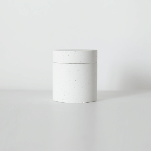 OMINIMALISM Свеча ароматическая СОЛЬ, в бетоне 110 wax lyrical свеча ароматическая чай и жасмин свеча в керамике 168