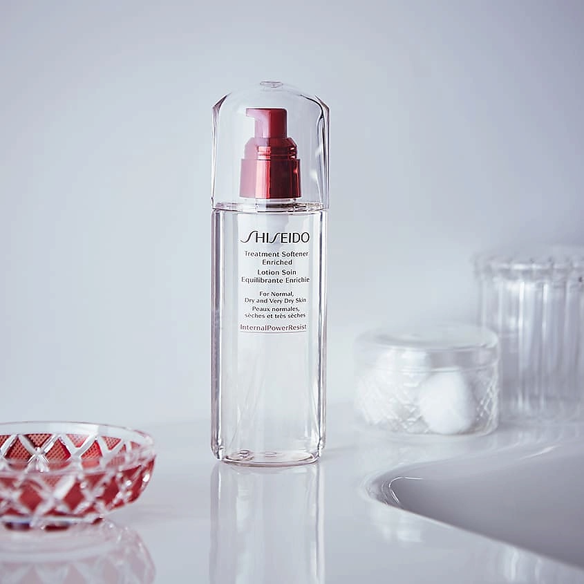 фото Shiseido софтнер для ухода за кожей увлажняющий обогащенный treatment softener enriched