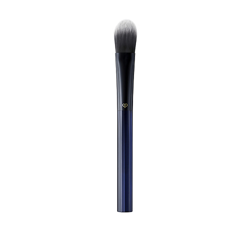 CLÉ DE PEAU BEAUTÉ Кисть для тональных средств CDB33304C