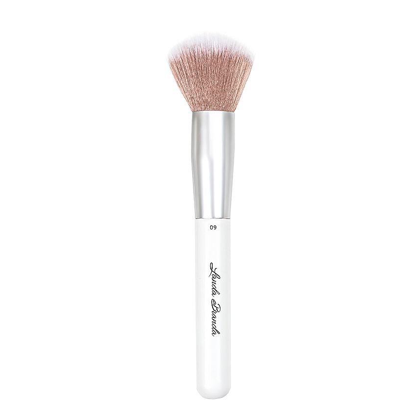 Изображение товара LANDA BRANDA Кисть для пудры округлая большая POWDER BRUSH, 1 шт