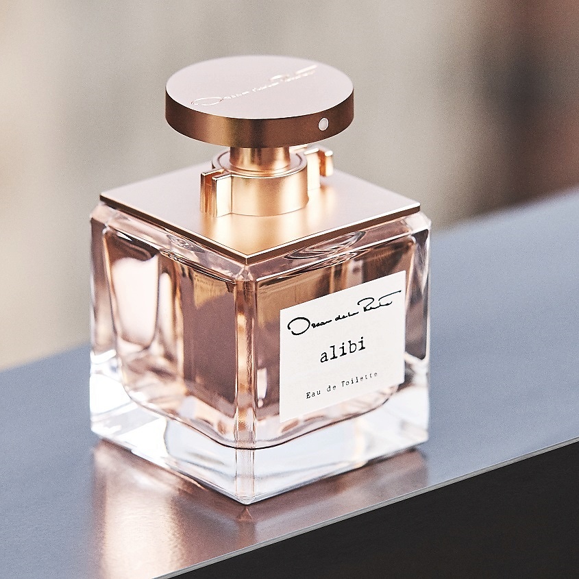 

OSCAR DE LA RENTA Alibi 50, Alibi