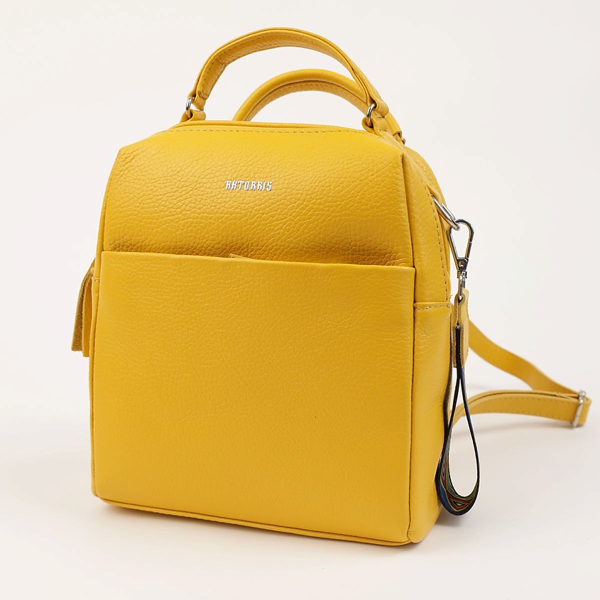 Изображение товара Женский рюкзак-сумка из натуральной кожи AKTORRIS с отделениями на молнии