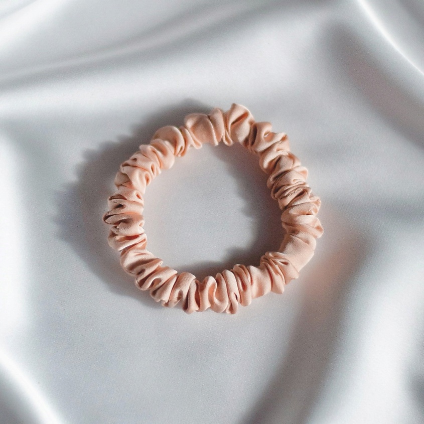 Изображение товара Резинка для волос из искусственного шелка 8 HORAS OF SILK Powder