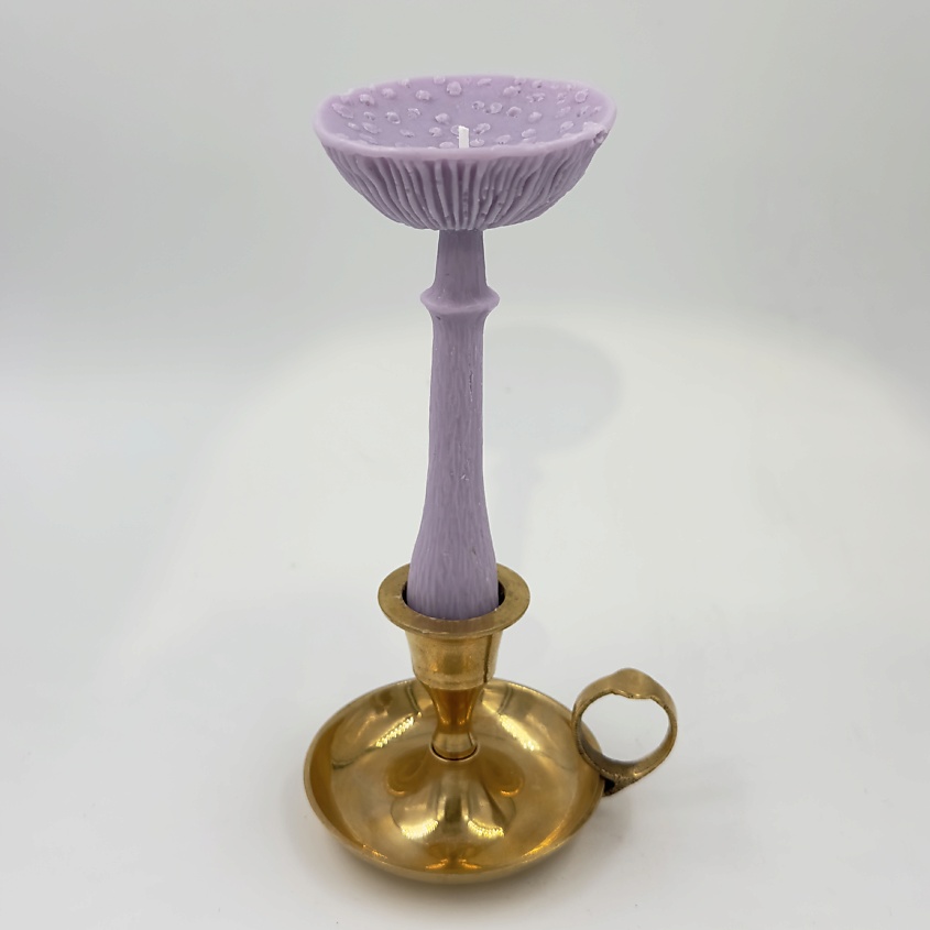 Изображение товара UNIFICATION LOVE Свеча "Гриб Мухомор перезрелый" лилового цвета, 0.03 мл