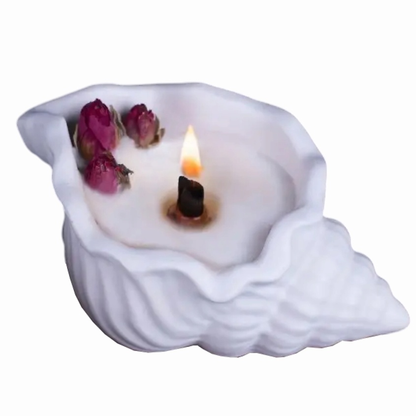 Изображение товара Декоративная ароматическая свеча в гипсовой ракушке кокосовый пломбир 40 мл