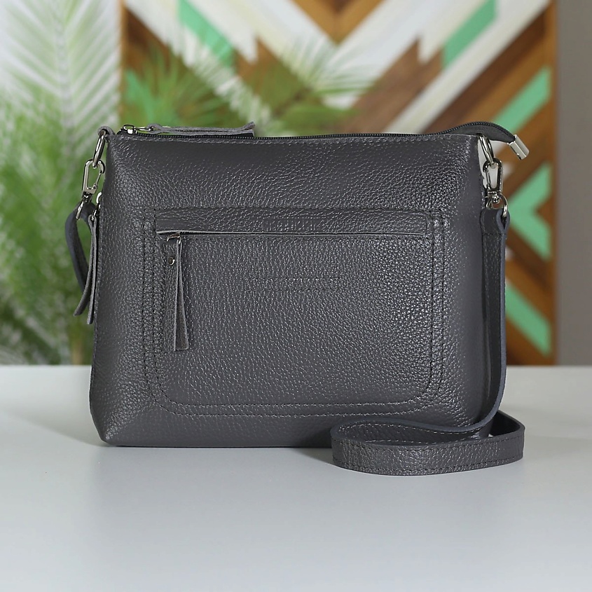 Изображение товара Женская сумка кросс-боди из натуральной кожи AKTORRIS стильный аксессуар