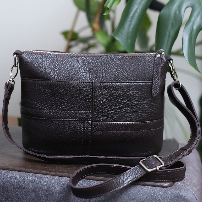 Изображение товара Женская сумка кросс-боди из натуральной кожи с регулируемым ремнем