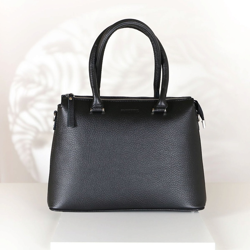 Изображение товара Женская сумка тоут из натуральной кожи AKTORRIS с регулировочным ремнем