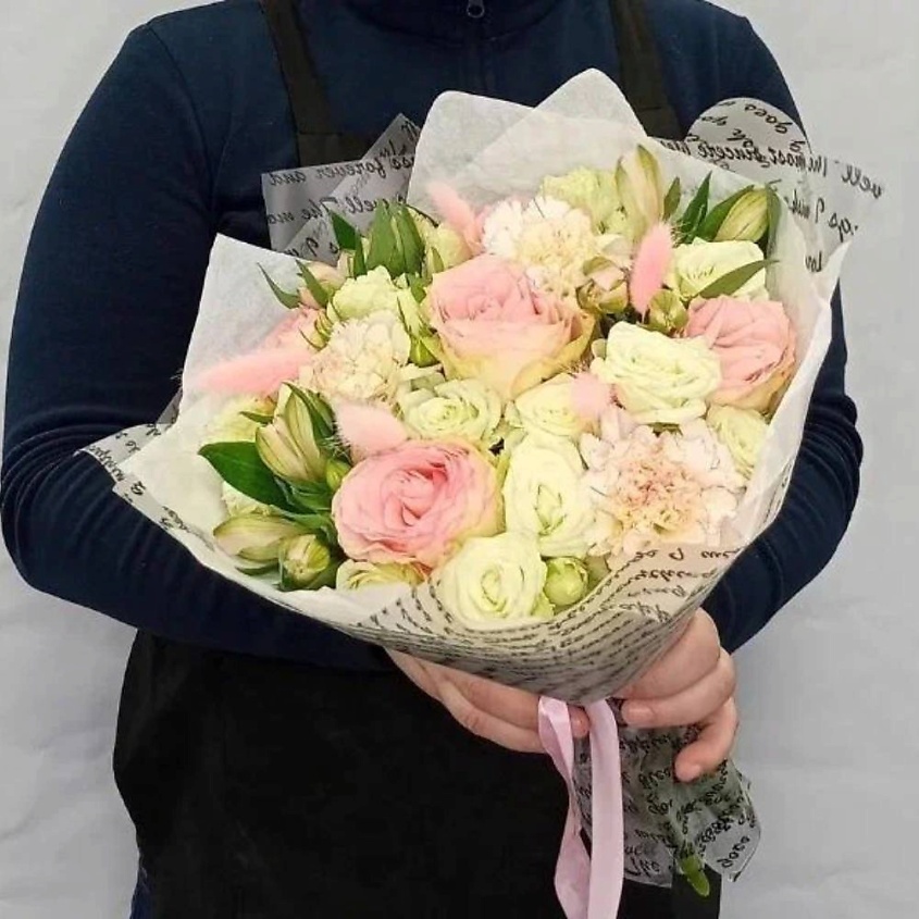 Изображение товара Букет с розами Альстромерией и лагурусом Обещание VORNIKOV BOUQUETS