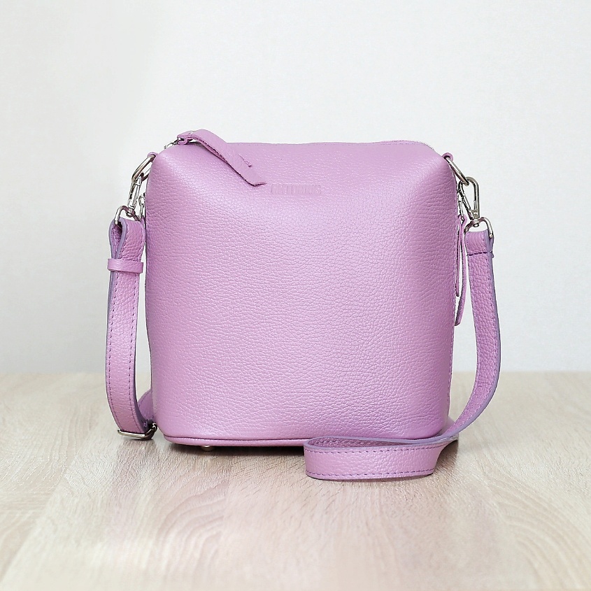 Изображение товара Женская кожаная сумка через плечо AKTORRIS из натуральной кожи и замши