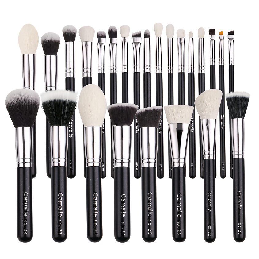Изображение товара Большой профессиональный набор кистей для макияжа 25 шт от CAMA`LE