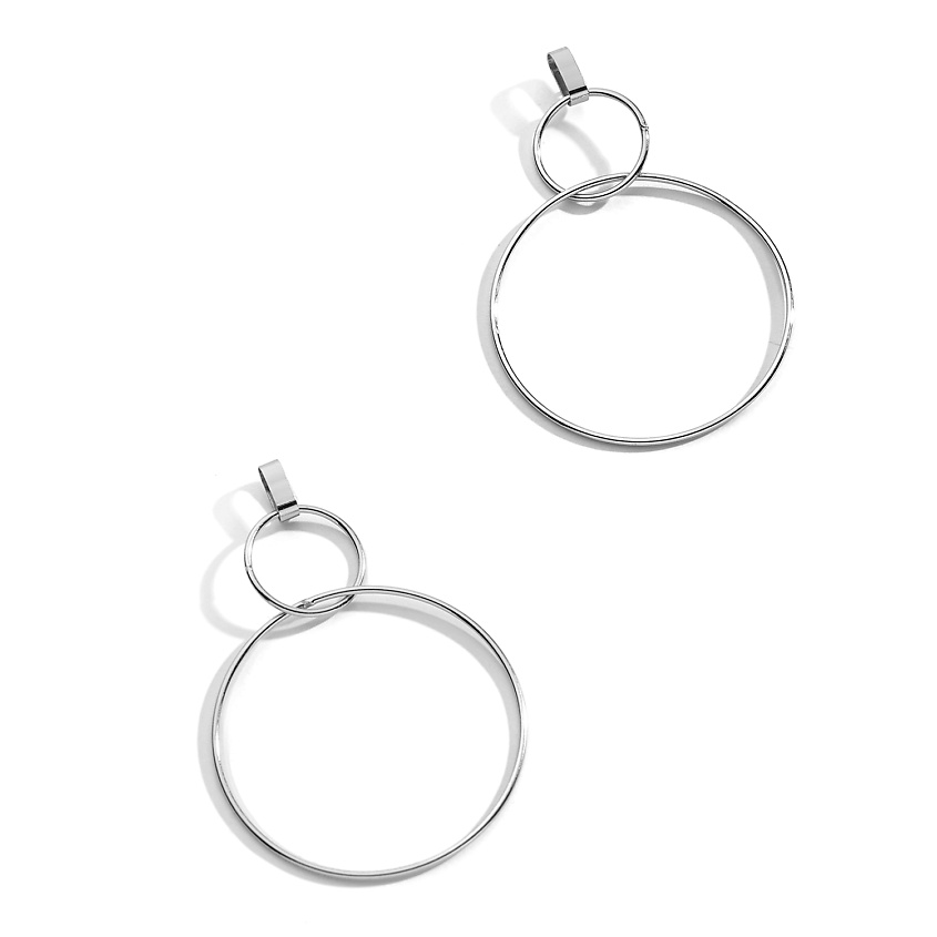 Изображение товара Стильные серьги-гвоздики из гипоаллергенного сплава NOTHING BUT LOVE 6,5 см