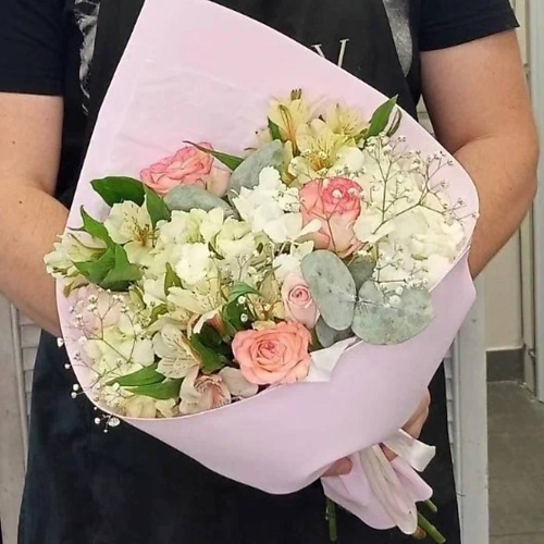 

VORNIKOV BOUQUETS Букет с гортензией Зефир, Букет с гортензией Зефир