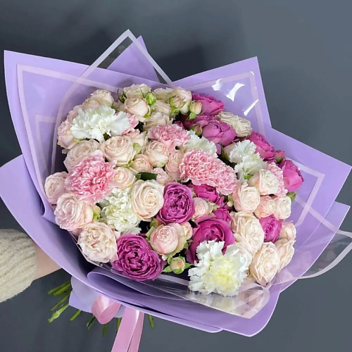 

PINKBUKET Букет из кустовой розы и диантусов Lavender, Букет из кустовой розы и диантусов Lavender