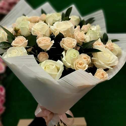 РОЗЫ УРАЛА Букет комплимент Нежность 6890₽
