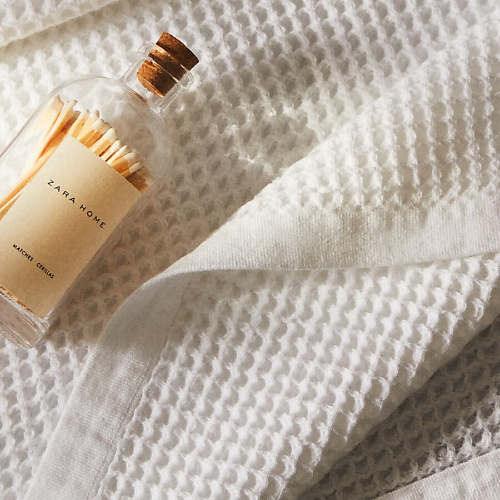 

ZARA HOME Хлопковое банное полотенце вафельной вязки 90 x 150, Хлопковое банное полотенце вафельной вязки 90 x 150