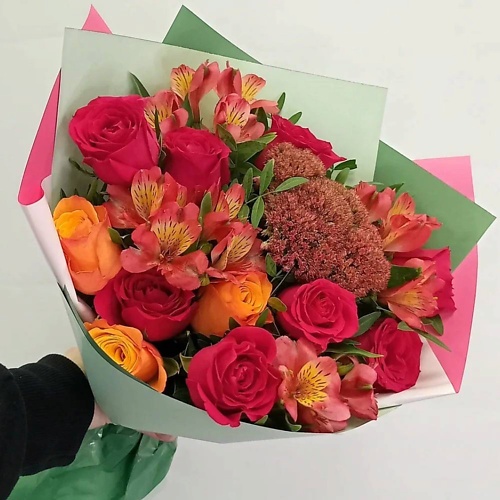

VORNIKOV BOUQUETS Букет с розами Серенада, Букет с розами Серенада