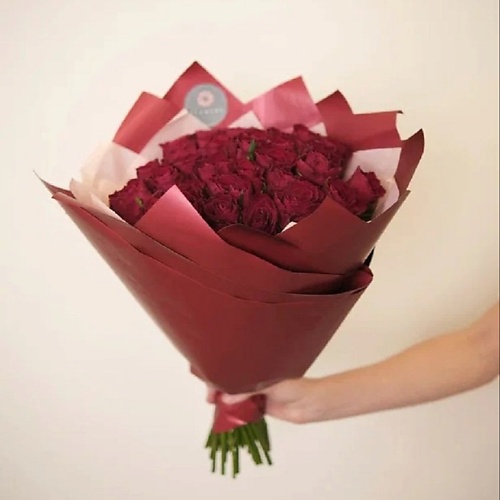 FLOWERY Роза Кения 40 см красные Standart 25 шт 3468₽