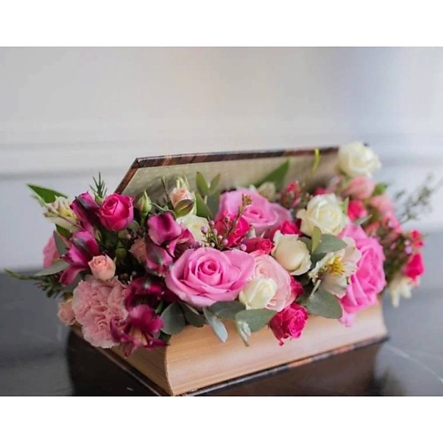 

VORNIKOV BOUQUETS Цветы в коробке Книга о любви, Цветы в коробке Книга о любви