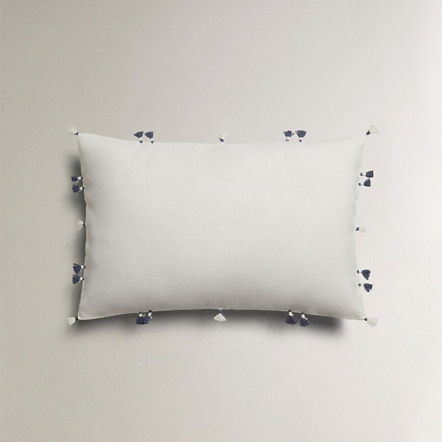 

ZARA HOME Чехол на подушку с мини-помпоном 45 x 45, Чехол на подушку с мини-помпоном 45 x 45