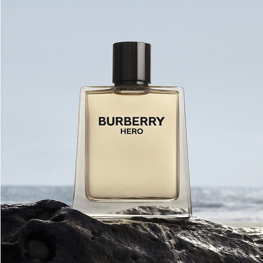 BURBERRY Hero Parfum купить по цене 10890₽ в ЛЭТУАЛЬ