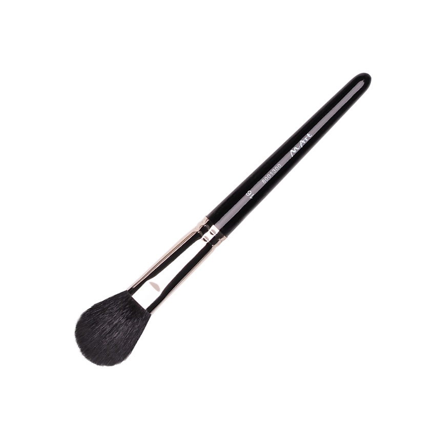 Изображение товара M.ART Кисть для лица № 16 овальная, коза черная, 1 шт.