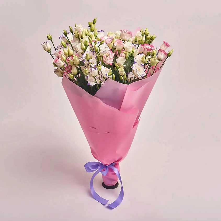 Изображение товара Букет из 15 разноцветных лизиантусов в матовой пленке - свежие цветы для подарка и интерьера