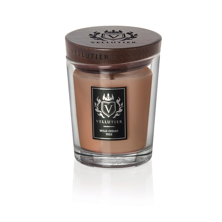 Изображение товара Ароматическая свеча VELLUTIER Wild Cedar Tree 225 г натуральный дизайн аромат кедра