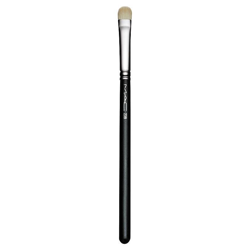 Изображение товара MAC Кисть косметическая Eye Shader № 239S, 16,5 см Изображение товара MAC Кисть косметическая Eye Shader № 239S, 16,5 см