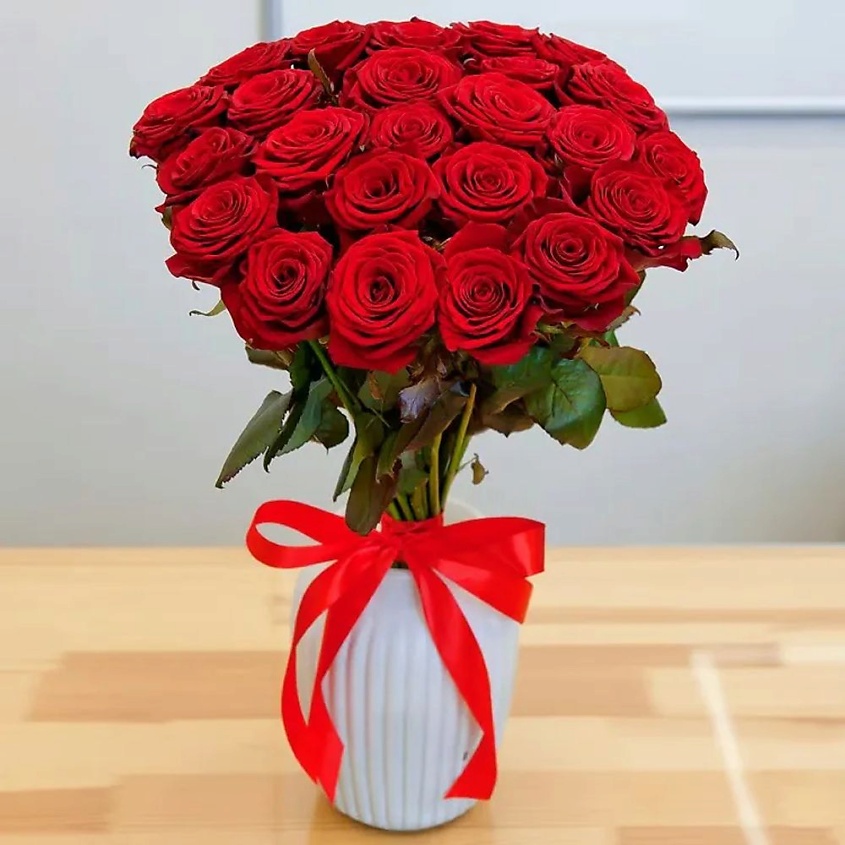 Изображение товара AZALIANOW ЦВЕТЫ. ПОДАРКИ. ДЕКОР Классический букет 23 красные розы 40 см, Букеты и композиции из живых цветов могут на несколько тонов отличаться от изображений. Часть цвета искажается в зависимости от настроек экрана.
