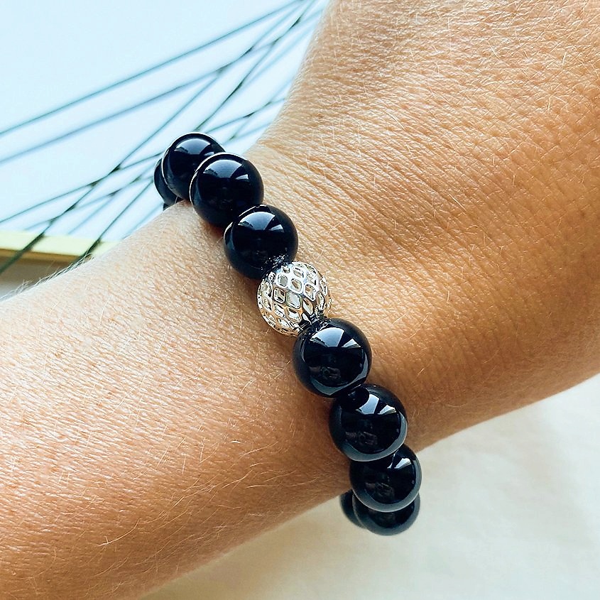 Изображение товара LAPUSH Браслет на резинке с черным агатом и посеребрянной бусиной, цвет: Черный, размер: 20 см