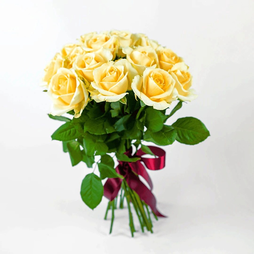 Изображение товара Букет из 15 желтых роз "Принцип 15 роз" с лентой и аксессуарами Премиальный букет