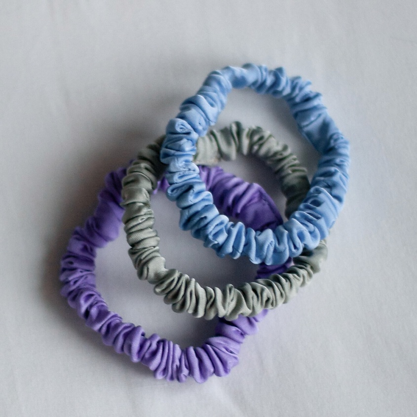 Изображение товара Набор из 3 узких резинок 8 HORAS of silk для идеального ухода за волосами