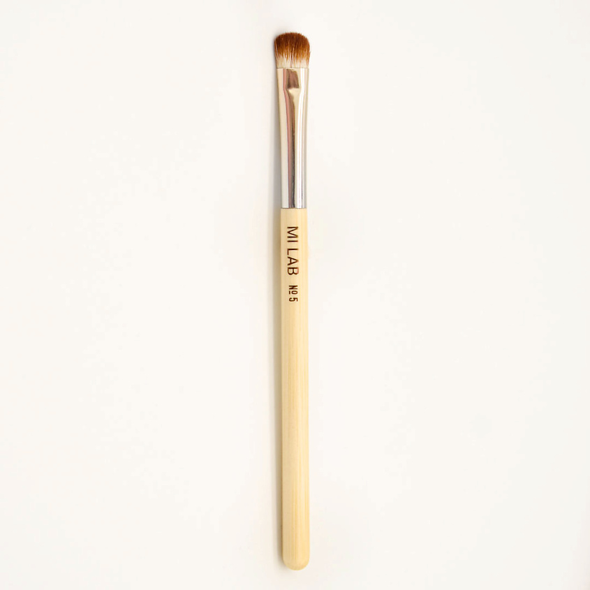 Изображение товара Кисть для теней MI LAB для глаз из кукурузного ворса бежевый
