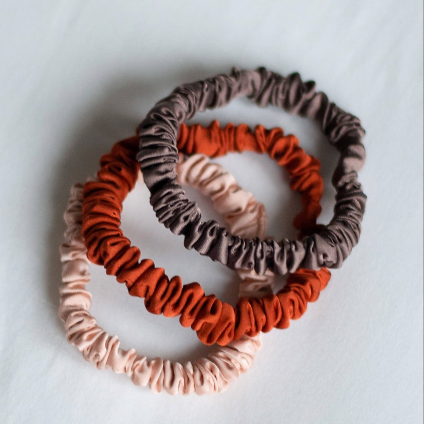 Изображение товара 8 HORAS OF SILK Набор из 3 узких резинок, Количество в наборе: 3 штуки.