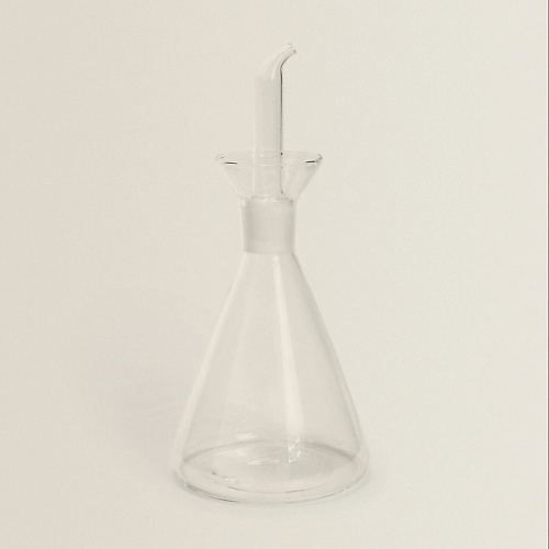 

ZARA HOME Графин для масла с дозатором из боросиликатного стекла 9 x 19.5 x 9, Графин для масла с дозатором из боросиликатного стекла 9 x 19.5 x 9