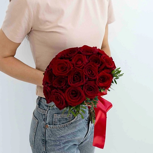 

ЛЭТУАЛЬ FLOWERS Букет невесты из бордовых роз, Букет невесты из бордовых роз