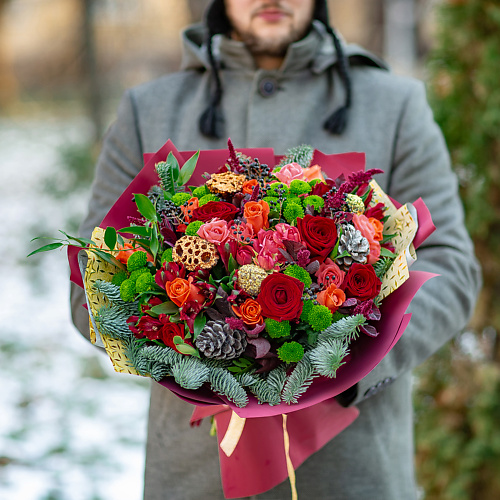 

FLORPRO Букет «Рождественский карнавал», Букет «Рождественский карнавал»