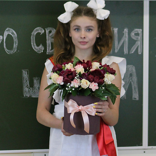 

FLORPRO Коробка с пионами, Коробка с пионами
