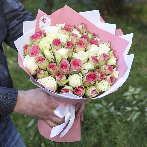 

FLORPRO 51 роза микс №2 (Кения), 51 роза микс №2 (Кения)