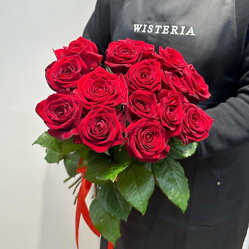 

WISTERIA Букет 15 красных роз, Букет 15 красных роз