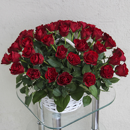 

FLORPRO 51 роза (Кения) Моно в корзине №1, 51 роза (Кения) Моно в корзине №1