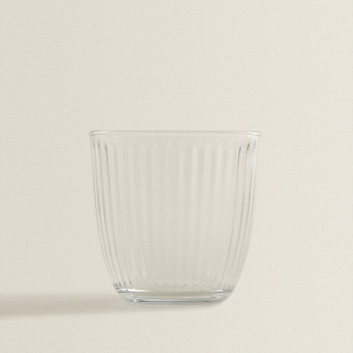 

ZARA HOME Стеклянный стакан с дизайном Lines, Стеклянный стакан с дизайном Lines