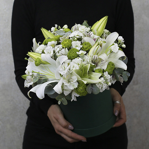 

FLORPRO Коробка с альстромерией, лилией, маттиолой и хризантемой "Утренняя роса", Коробка с альстромерией, лилией, маттиолой и хризантемой "Утренняя роса"