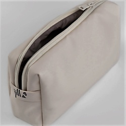 Косметичка из искусственной кожи