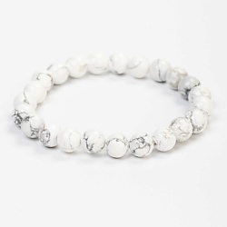 Браслет из бусин кахалонг