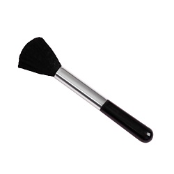 Кисть для макияжа